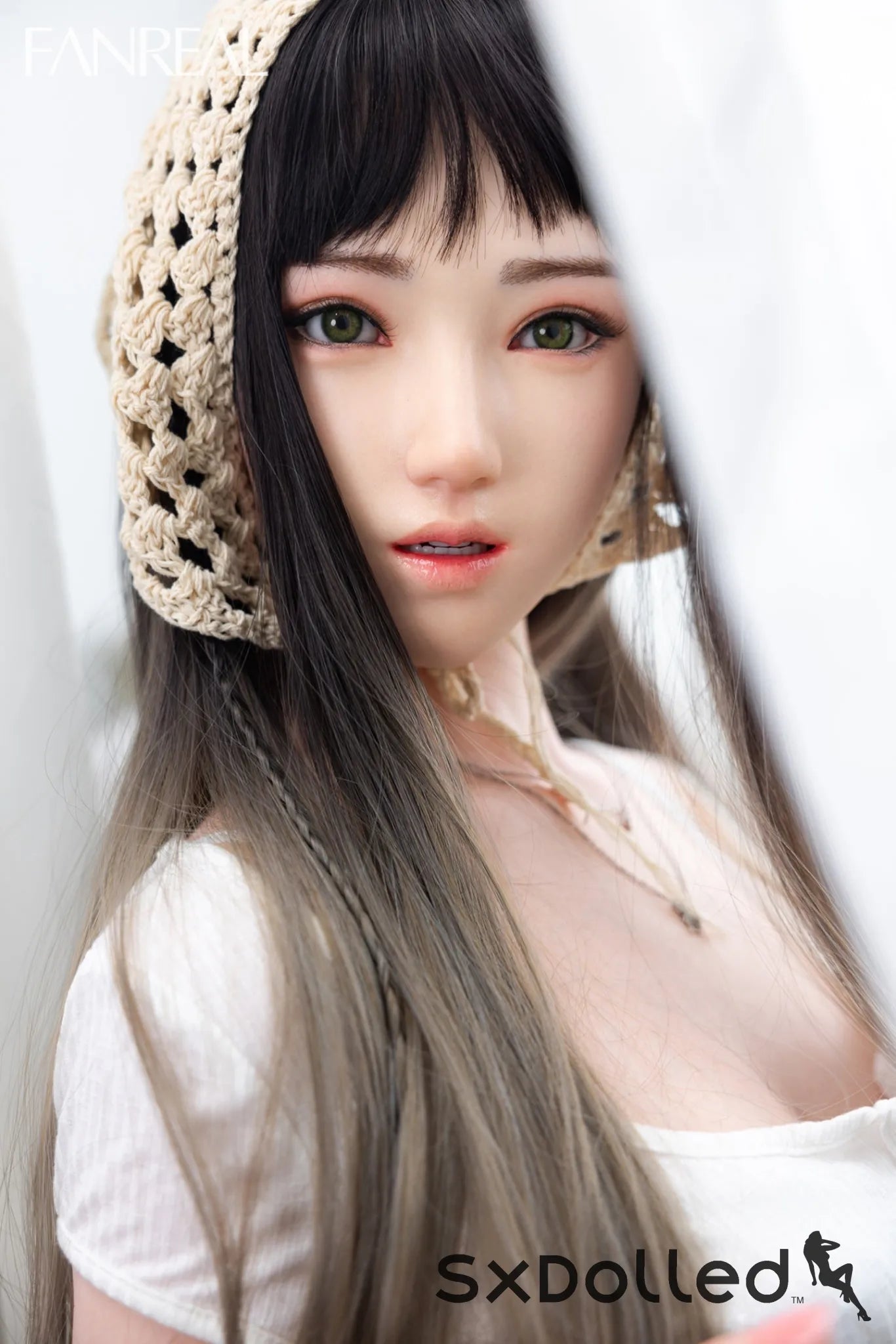 Jia A (B-Cup) (158cm) | Asian Ultra Realistic Sex Doll | Fanreal B-Cup / 158cm / Ombre Sex Doll