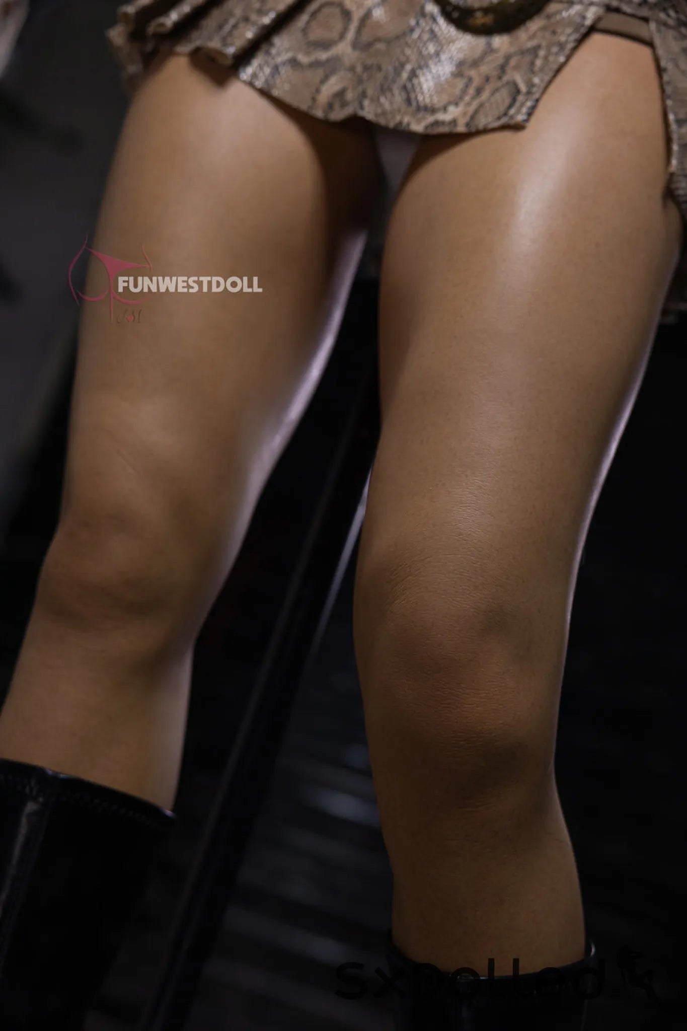 Rose A (D-Cup) (168cm) | Tanned Latina Sex Doll | Funwest Doll D-Cup / 168cm / Ombre Sex Doll