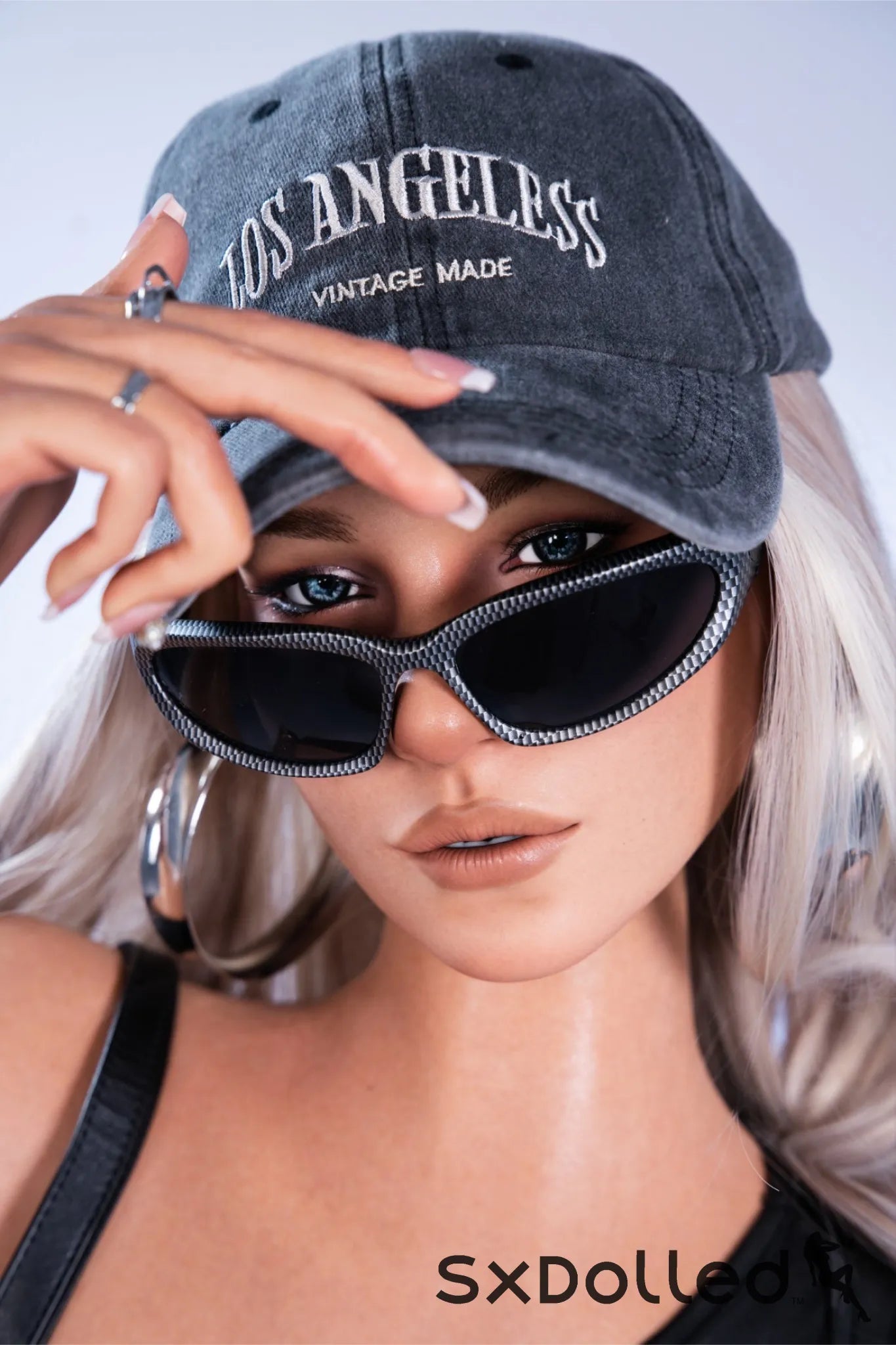 Alessia C (D-Cup) (165cm) | Tanned Thick Latina Sex Doll | IDODOLL D-Cup / 165cm / Ombre Sex Doll