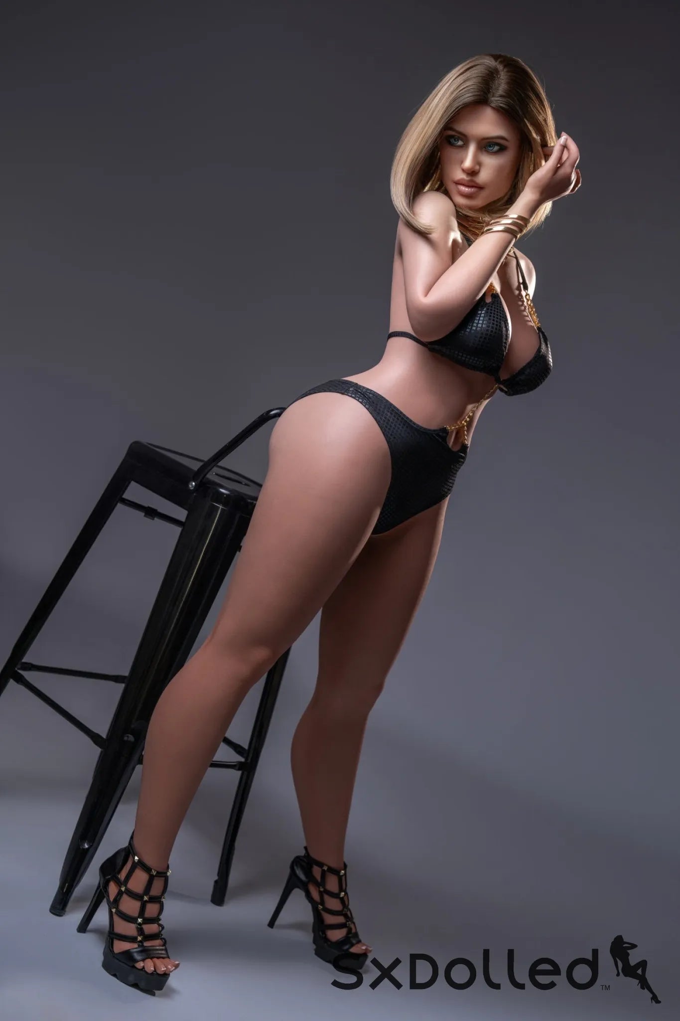 Alzira (F-Cup) (154cm) | Caucasian Tan Pear Sex Doll | Orangein Doll F-Cup / 154cm / Ombre Sex Doll