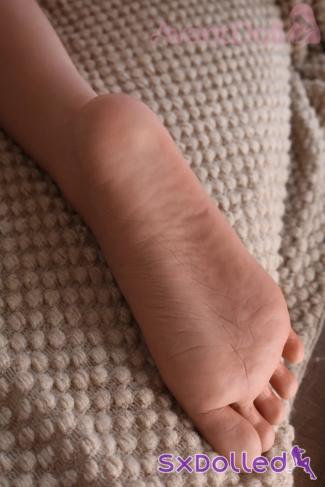 Aria I (F-Cup) (165cm) | Pear Silicone MILF Sex Doll | Avant Doll F-Cup / 165cm / Brunette Sex Doll