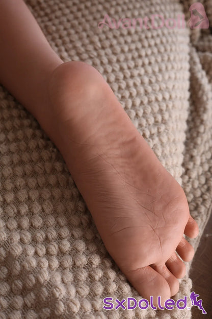Aria I (F-Cup) (165cm) | Pear Silicone MILF Sex Doll | Avant Doll F-Cup / 165cm / Brunette Sex Doll