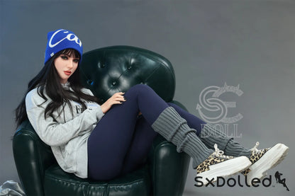 Cindy.B (E Cup) (167cm) | Pear Thick European Sex Doll | SE Doll E Cup / 167cm / Black Sex Doll