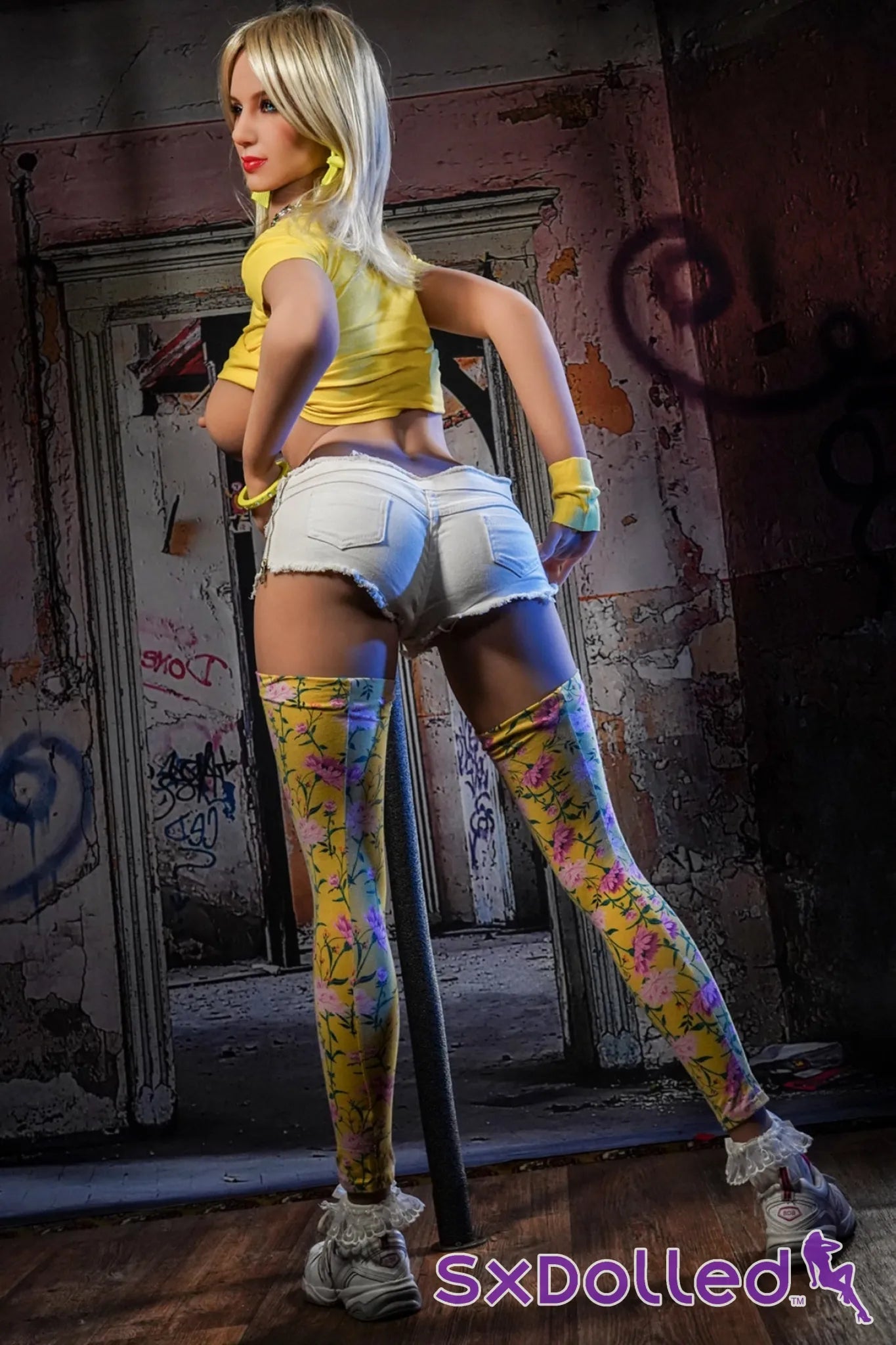 Cornelia A (F-Cup) (174cm) | Big Breasts MILF Sex Doll | HR Doll - F-Cup / 174cm / Blonde - Sex Doll