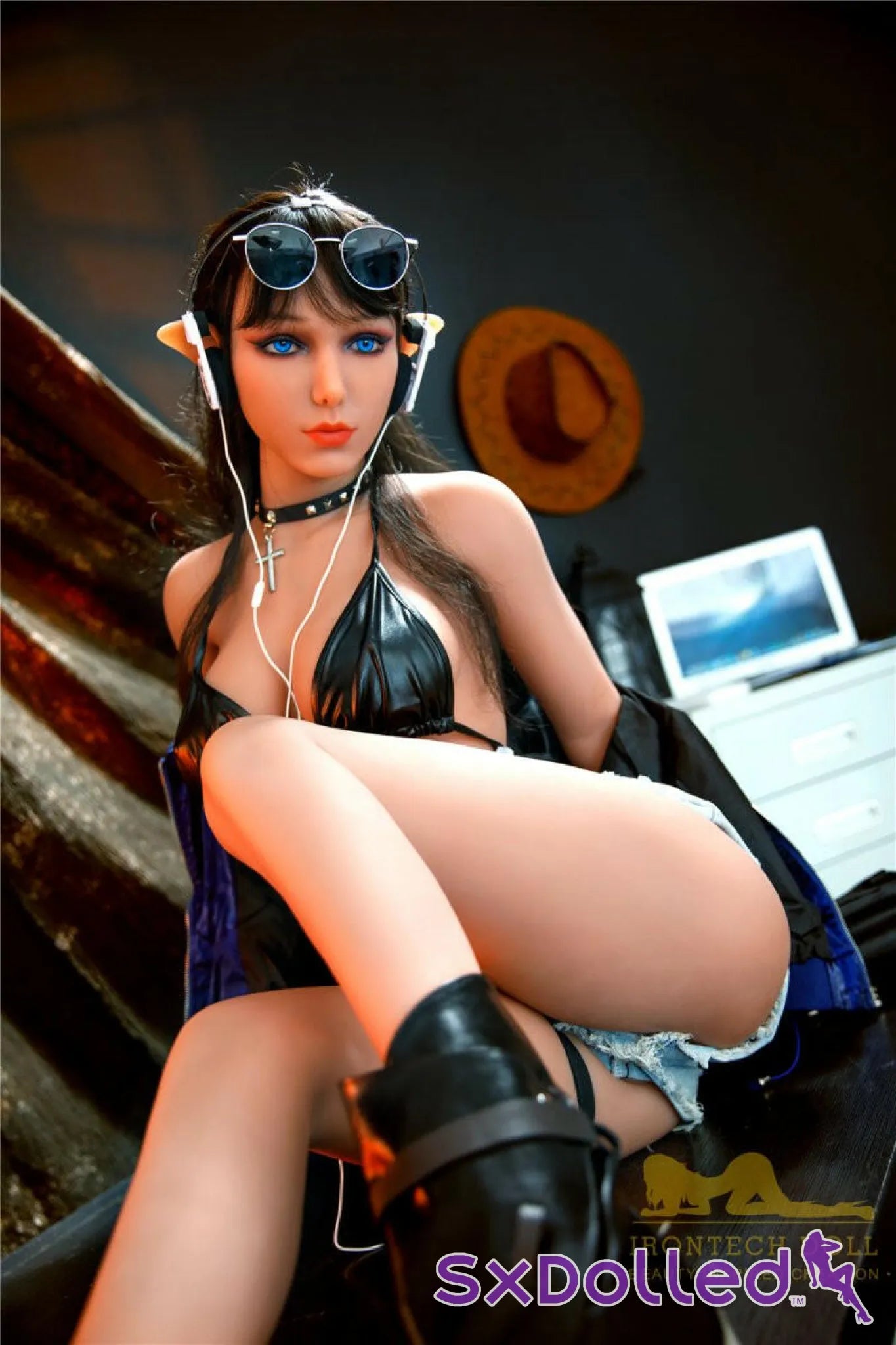 Cristal (G-Cup) (167cm) | Sex Doll | Irontech Doll | SxDolled.