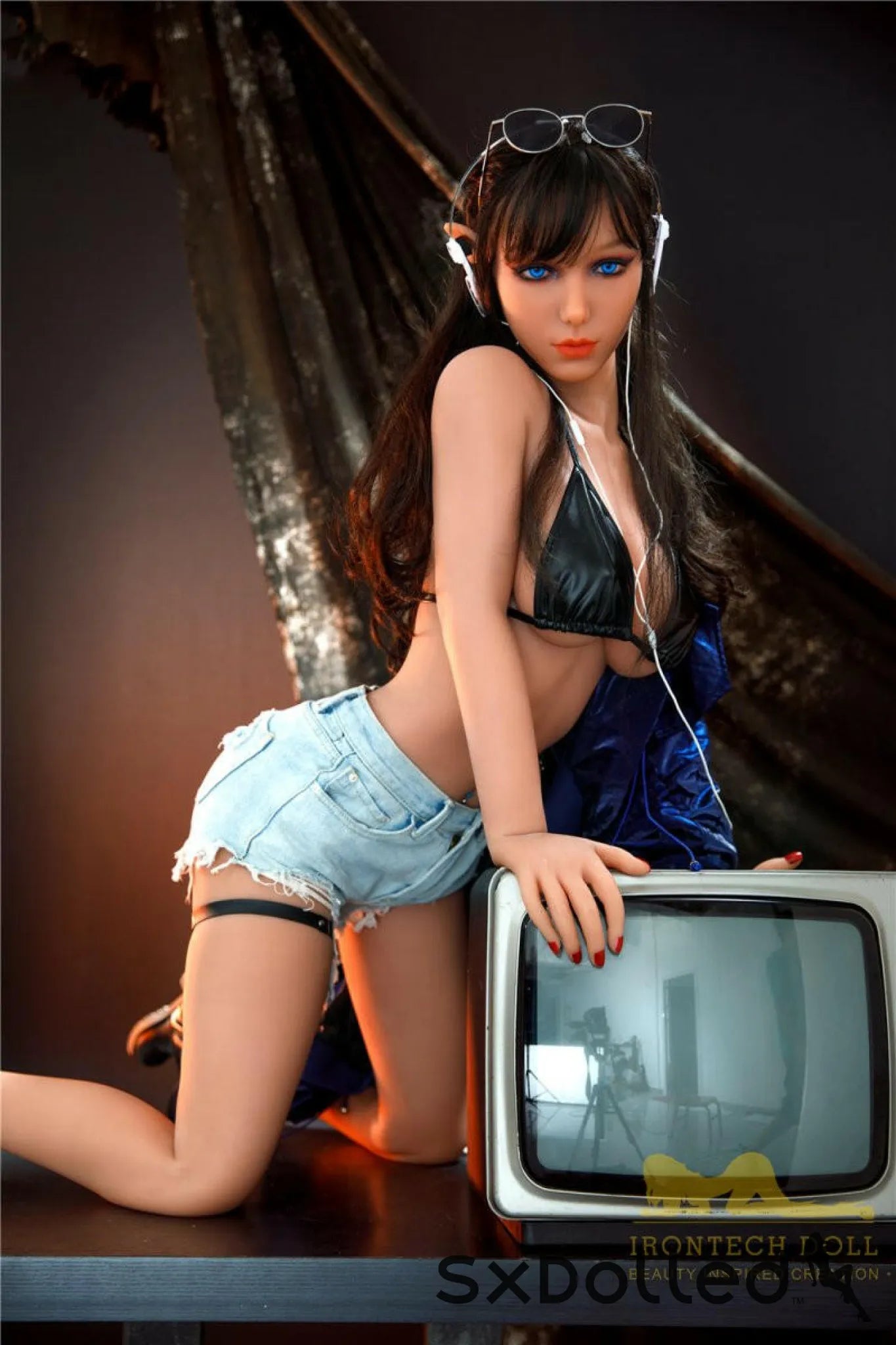 Cristal (G-Cup) (167cm) | Sex Doll | Irontech Doll | SxDolled.