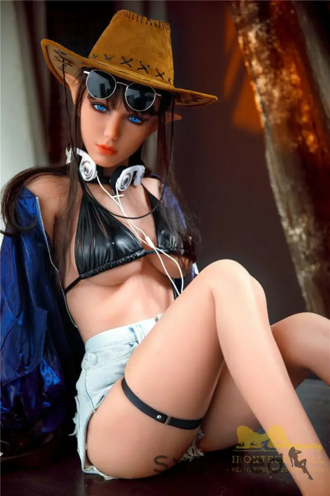 Cristal (G-Cup) (167cm) | Sex Doll | Irontech Doll | SxDolled.