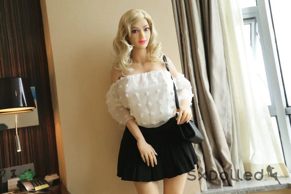 Cynthia (G-Cup) (160cm) | Sex Doll | Climax Doll | SxDolled.