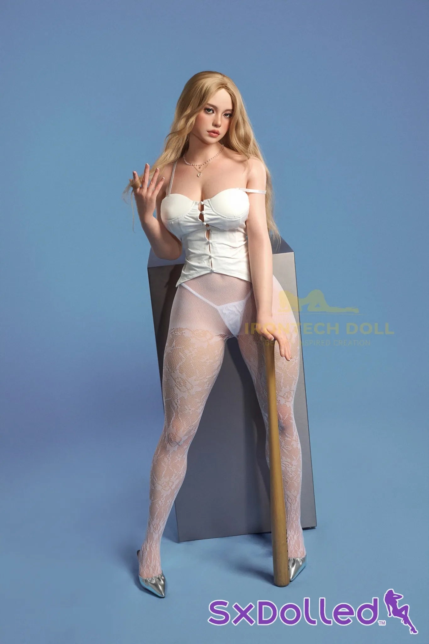 Eileen A (H-Cup) (164cm) | Blonde Thick Curvy Sex Doll | Irontech Doll H-Cup / 164cm / Blonde Sex Doll