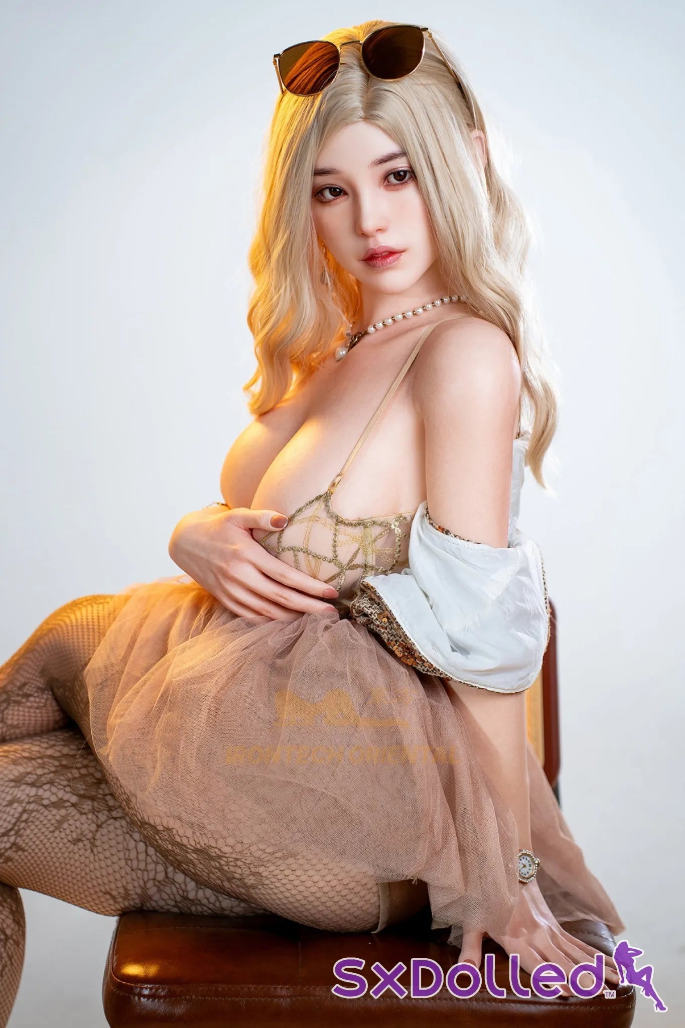 Eileen F (E-Cup) (158cm) | Socialite Oriental Sex Doll | Irontech Doll | Oriental Series - E-Cup / 158cm / Blonde - Sex