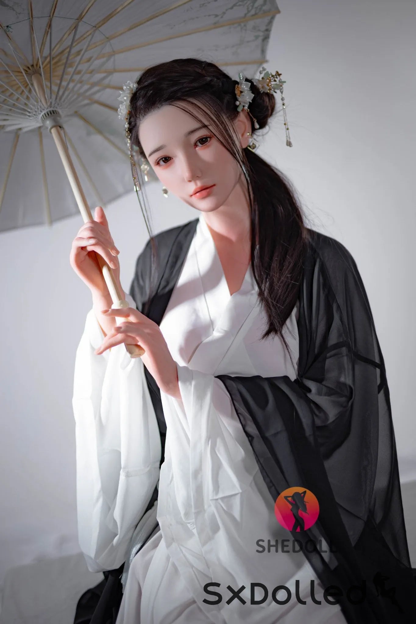 Evelis (E-Cup) (165cm) | Sex Doll E-Cup / 165cm / Brunette Sex Doll