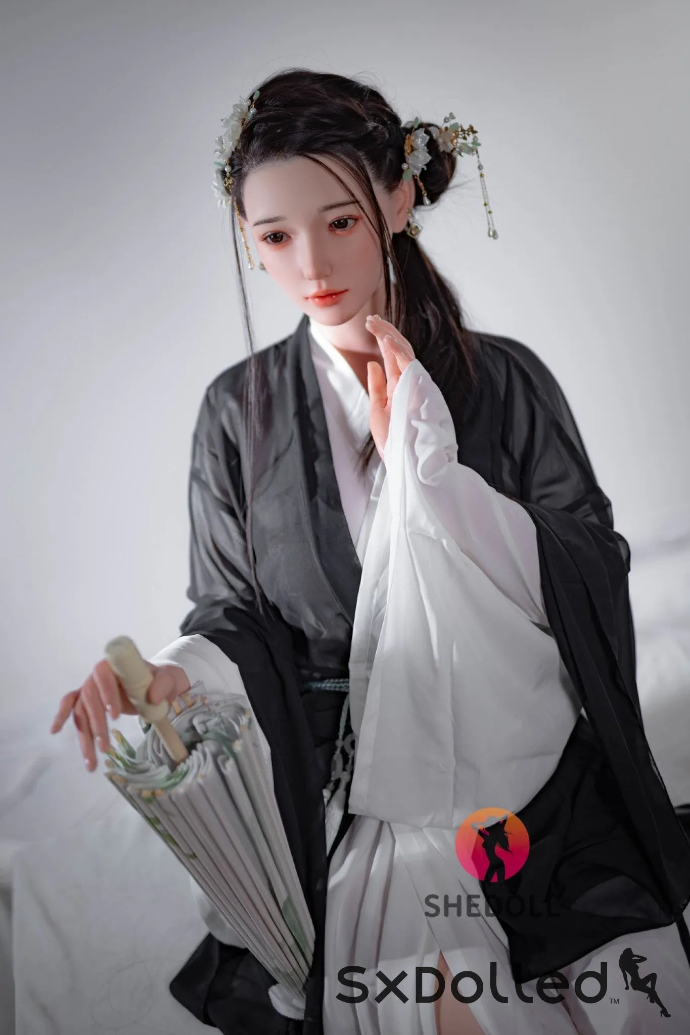 Evelis (E-Cup) (165cm) | Sex Doll E-Cup / 165cm / Brunette Sex Doll