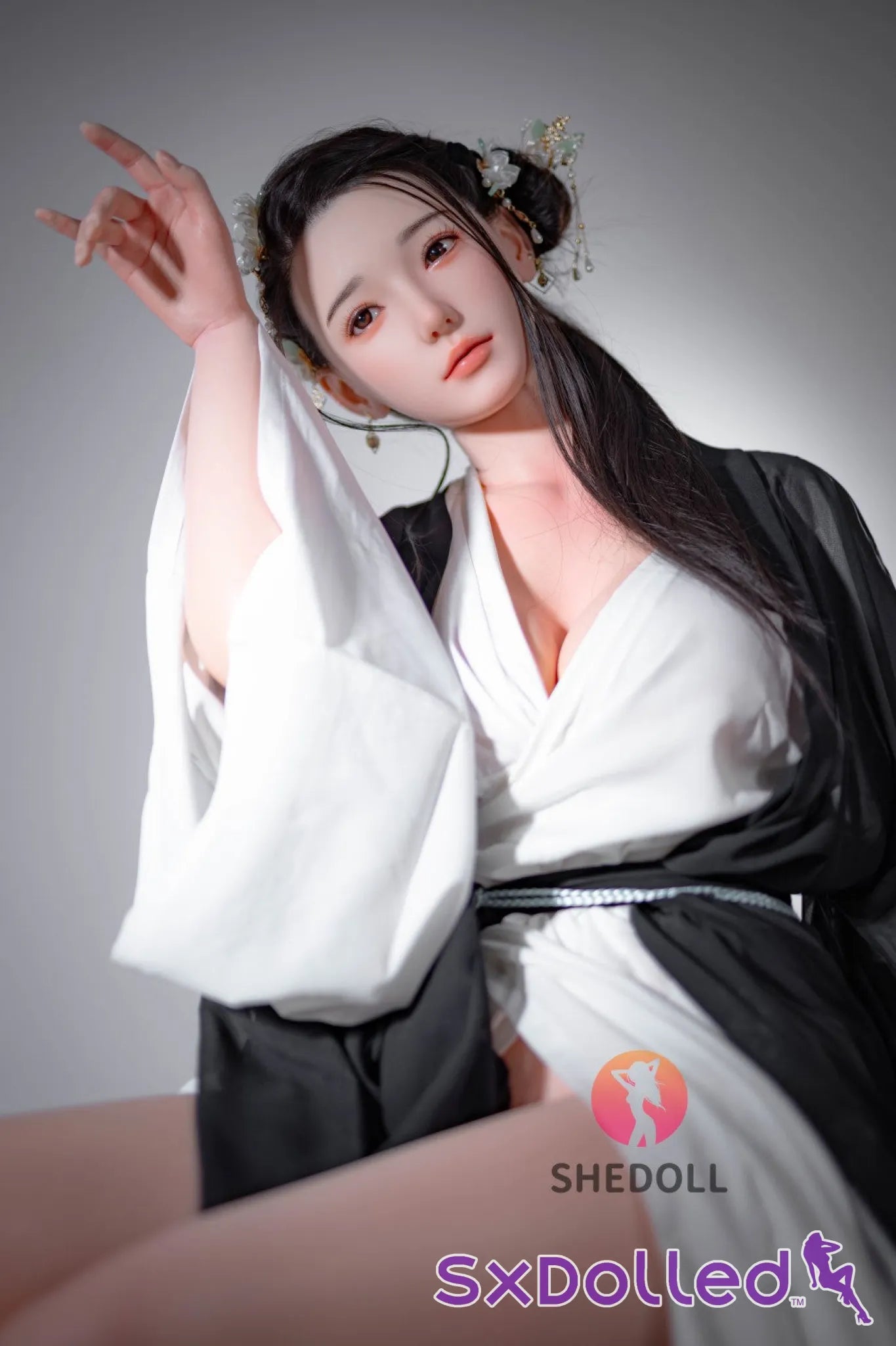 Evelis (E-Cup) (165cm) | Sex Doll E-Cup / 165cm / Brunette Sex Doll