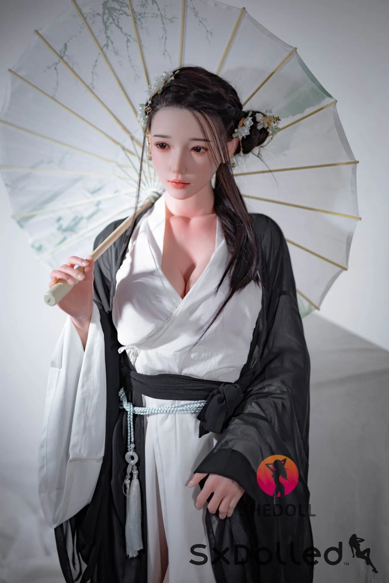 Evelis (E-Cup) (165cm) | Sex Doll E-Cup / 165cm / Brunette Sex Doll