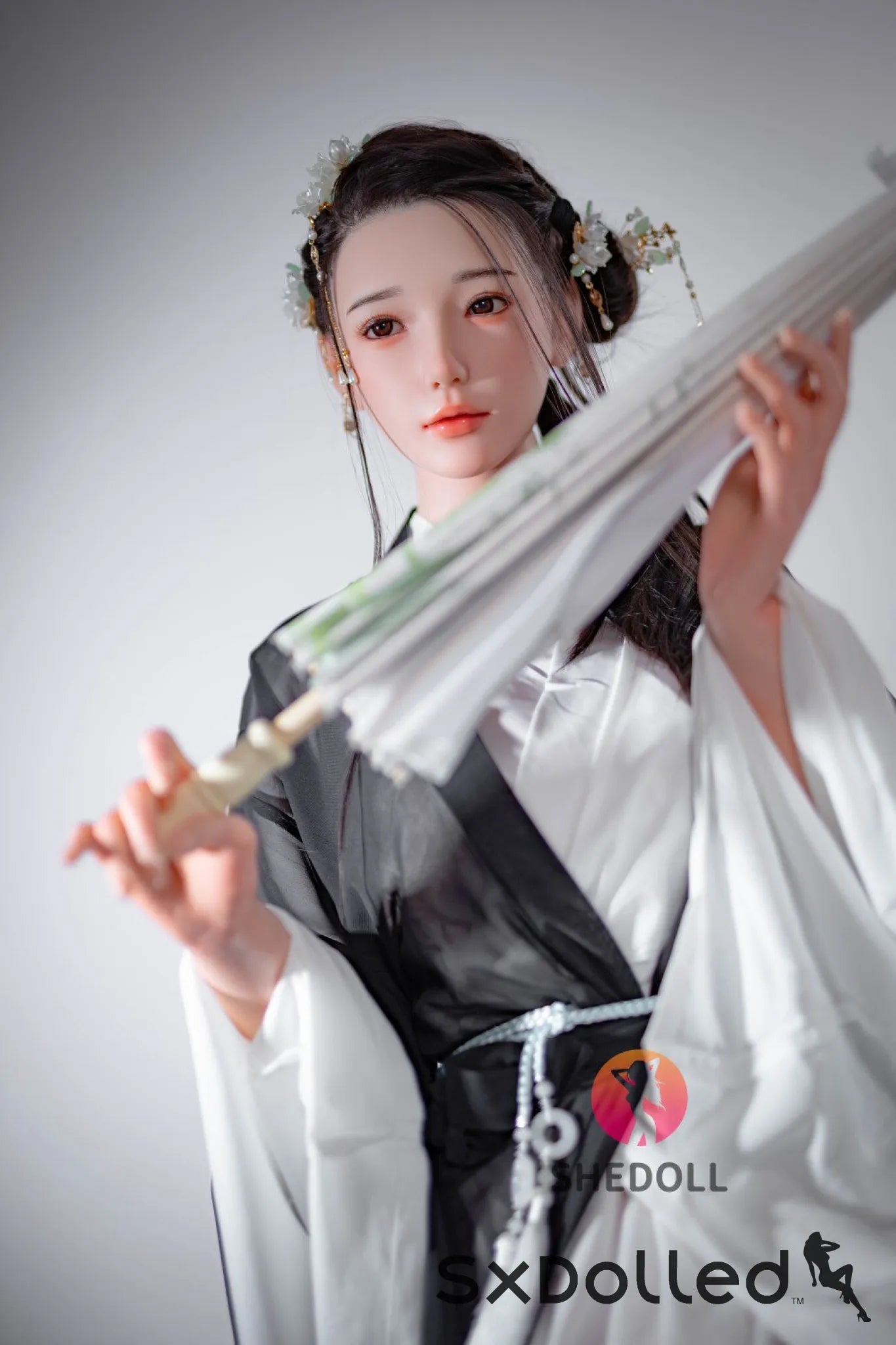 Evelis (E-Cup) (165cm) | Sex Doll E-Cup / 165cm / Brunette Sex Doll