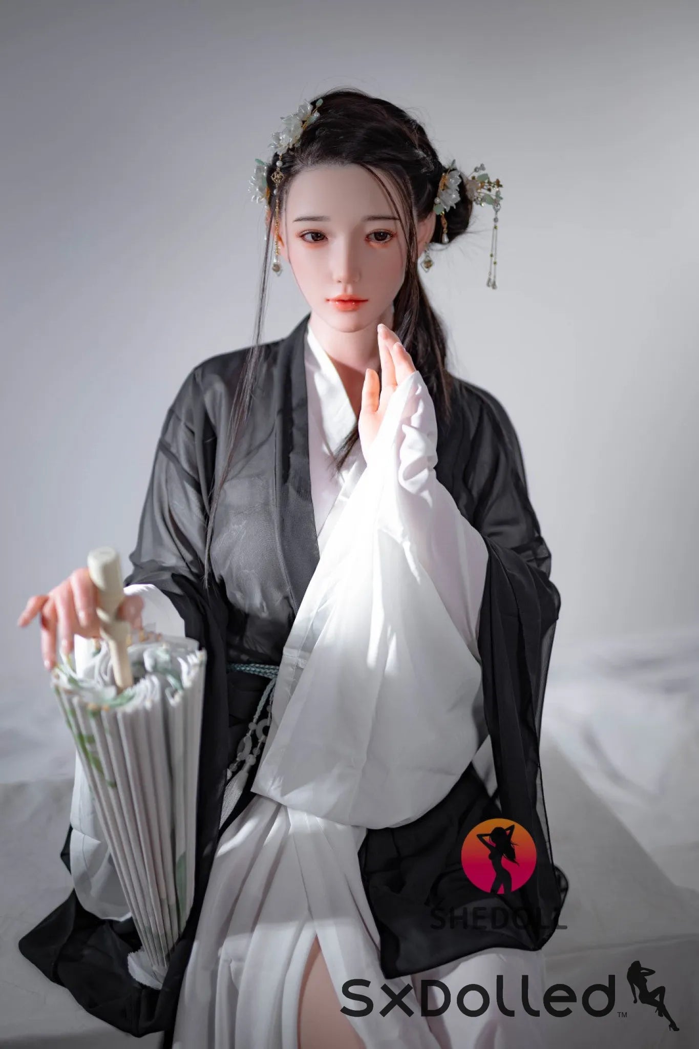 Evelis (E-Cup) (165cm) | Sex Doll E-Cup / 165cm / Brunette Sex Doll