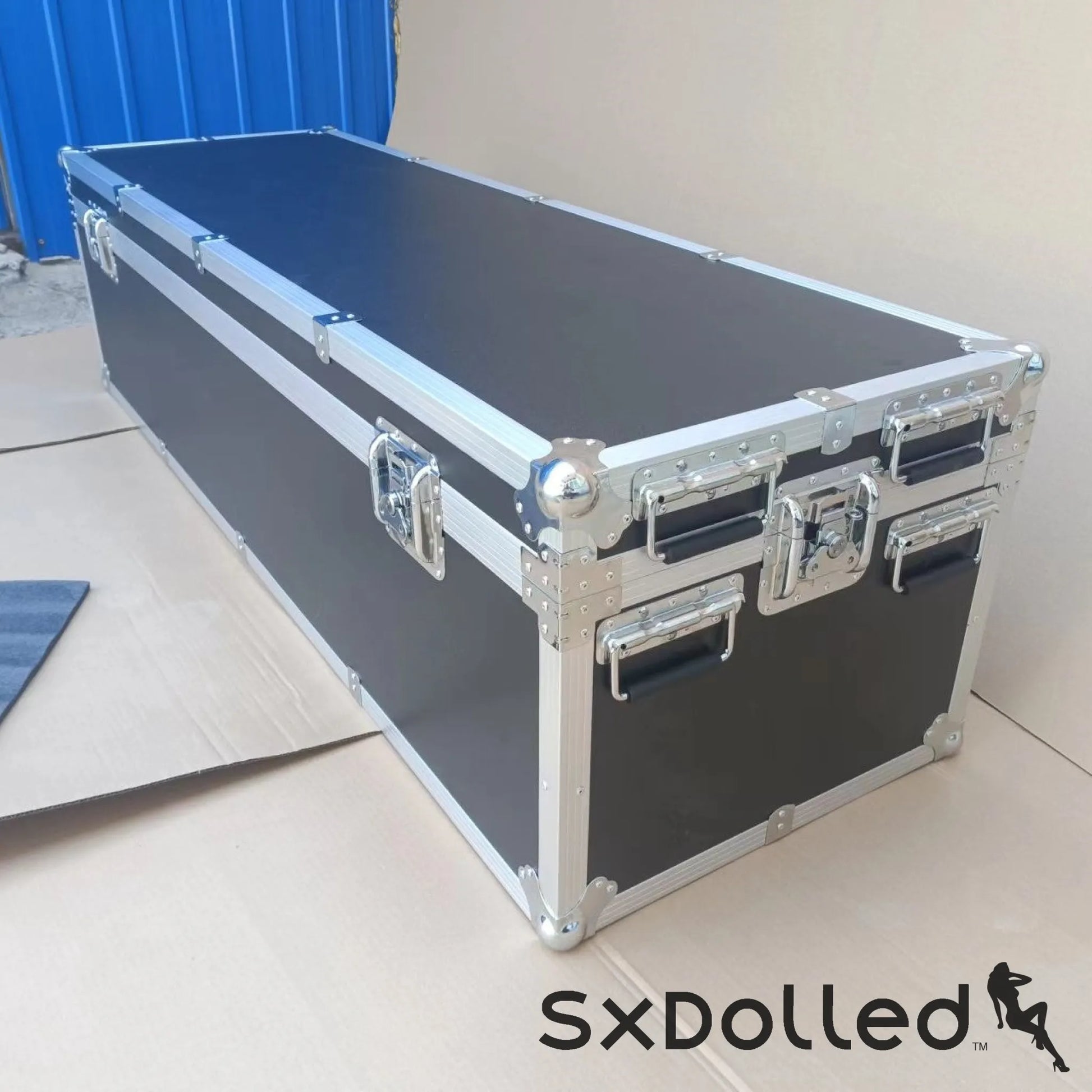 Flight Case (+950 AUD) | XYColo Doll | SxDolled.
