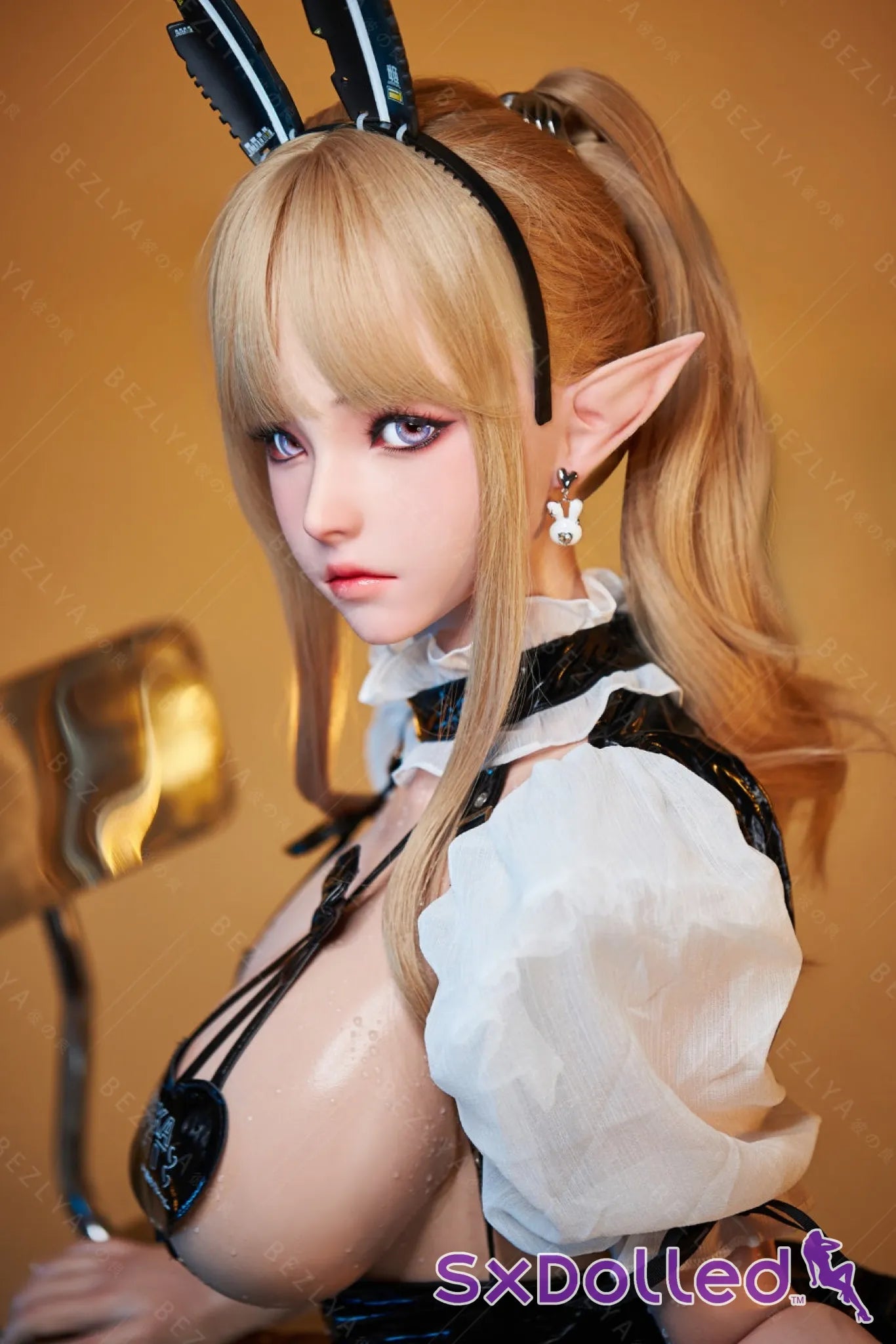 Izumi (M-Cup) (157cm) | Huge Boobs Bunny Cosplay Sex Doll | AITIA M-Cup / 157cm / Blonde Sex Doll