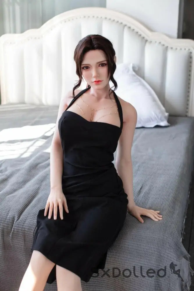 Kinsley (D-Cup) (171cm) | Sex Doll | StarPery | SxDolled.