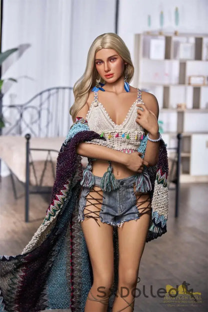 Kleo (D-Cup) (168cm) | Sex Doll | Irontech Doll | SxDolled.