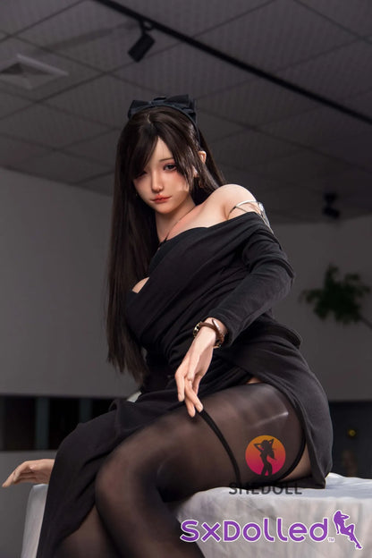 Kyrena (E-Cup) (165cm) | Sex Doll E-Cup / 165cm / Brunette Sex Doll