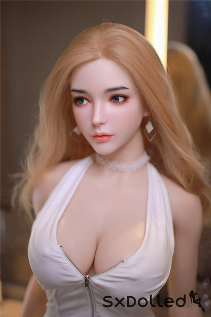 Loralyn (H-Cup) (163Cm) | Sex Doll