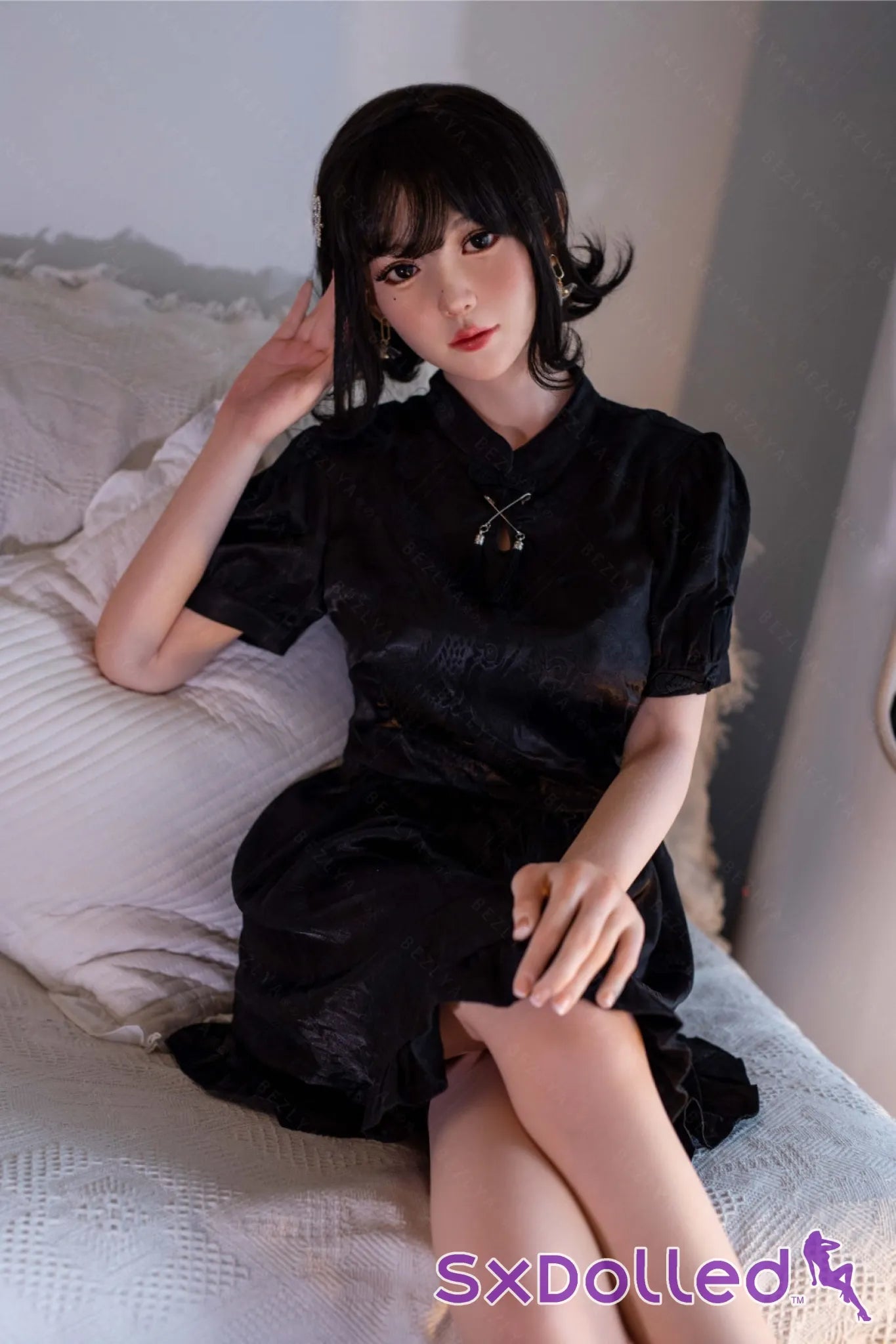 Natsumi (E-Cup) (160cm) | Sex Doll E-Cup / 160cm / Black Sex Doll