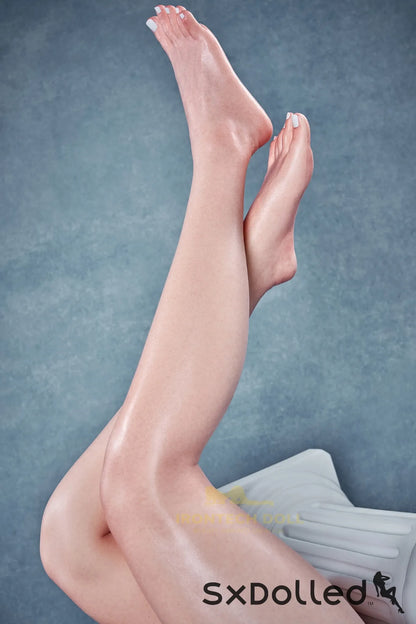 Pearl B (G-Cup) (171cm) | Submissive Sex Doll | Irontech Doll G-Cup / 171cm / Ombre Sex Doll