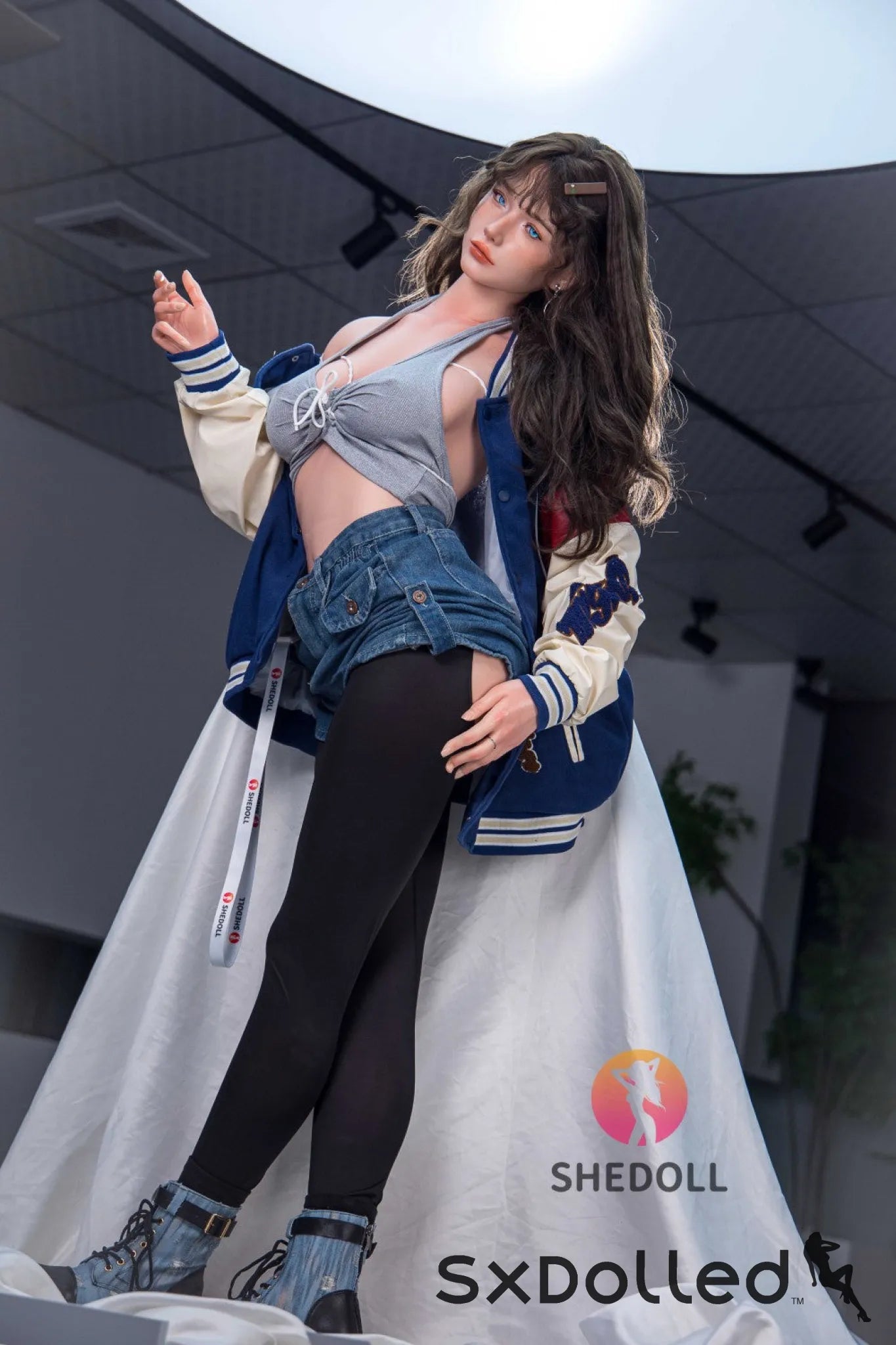 Tracee (E-Cup) (165cm) | Sex Doll E-Cup / 165cm / Brunette Sex Doll