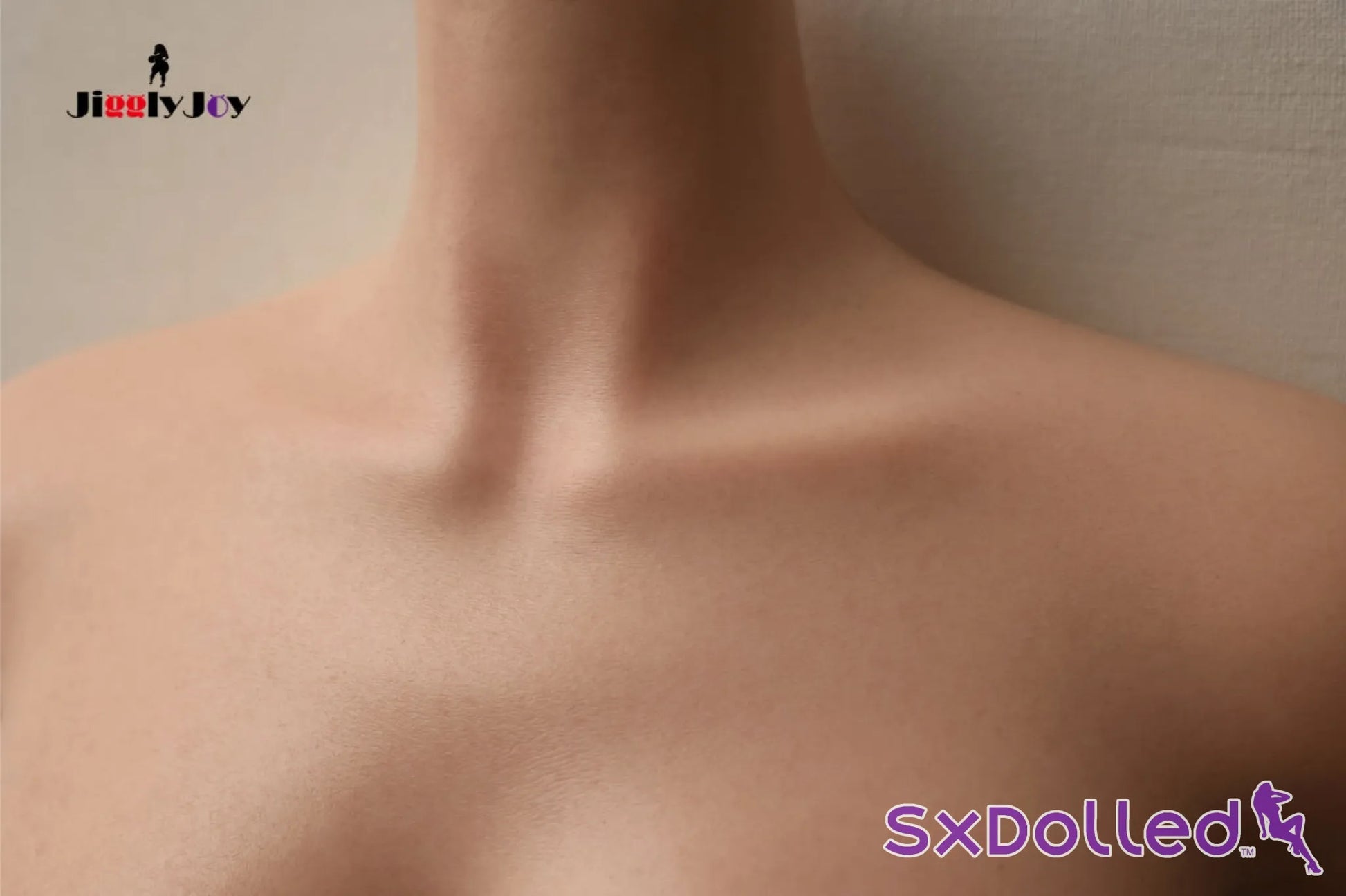 Vanessa C (F-Cup) (101cm) | Pear Thick Sex Doll Torso | JigglyJoy F-Cup / 101cm / Ombre Sex Torso
