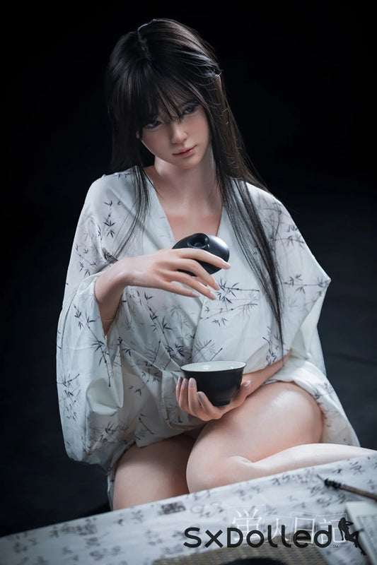 Xiao Lisen (I-Cup) (160cm) | Sex Doll I-Cup / 160cm / Brunette Sex Doll
